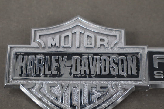2004 Ford F - 250 Super Duty Hatch Emblem
