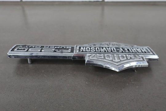 2004 Ford F - 250 Super Duty Hatch Emblem