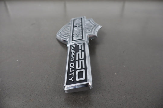 2004 Ford F - 250 Super Duty Hatch Emblem