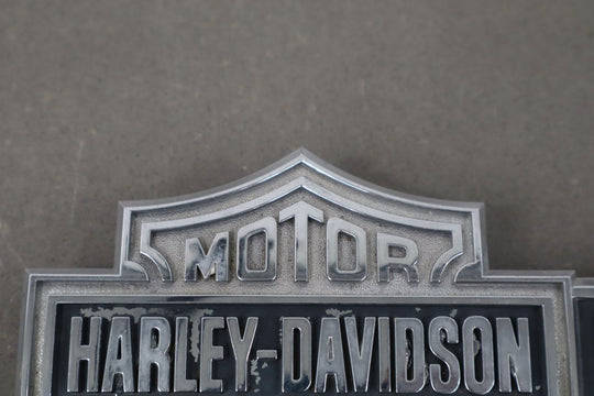 2004 Ford F - 250 Super Duty Hatch Emblem
