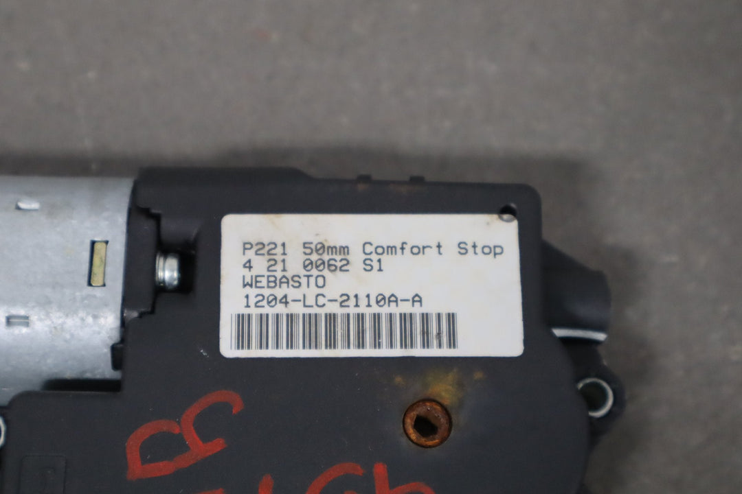 2004 Ford F - 250 Super Duty Sun Roof Motor OEM