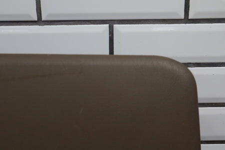 2004 Ford F-350 Super Duty Glove Box Medium Parchment
