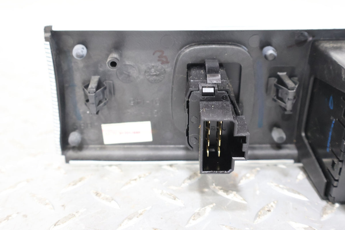 2004 Ford Thunderbird- Headlight Switch