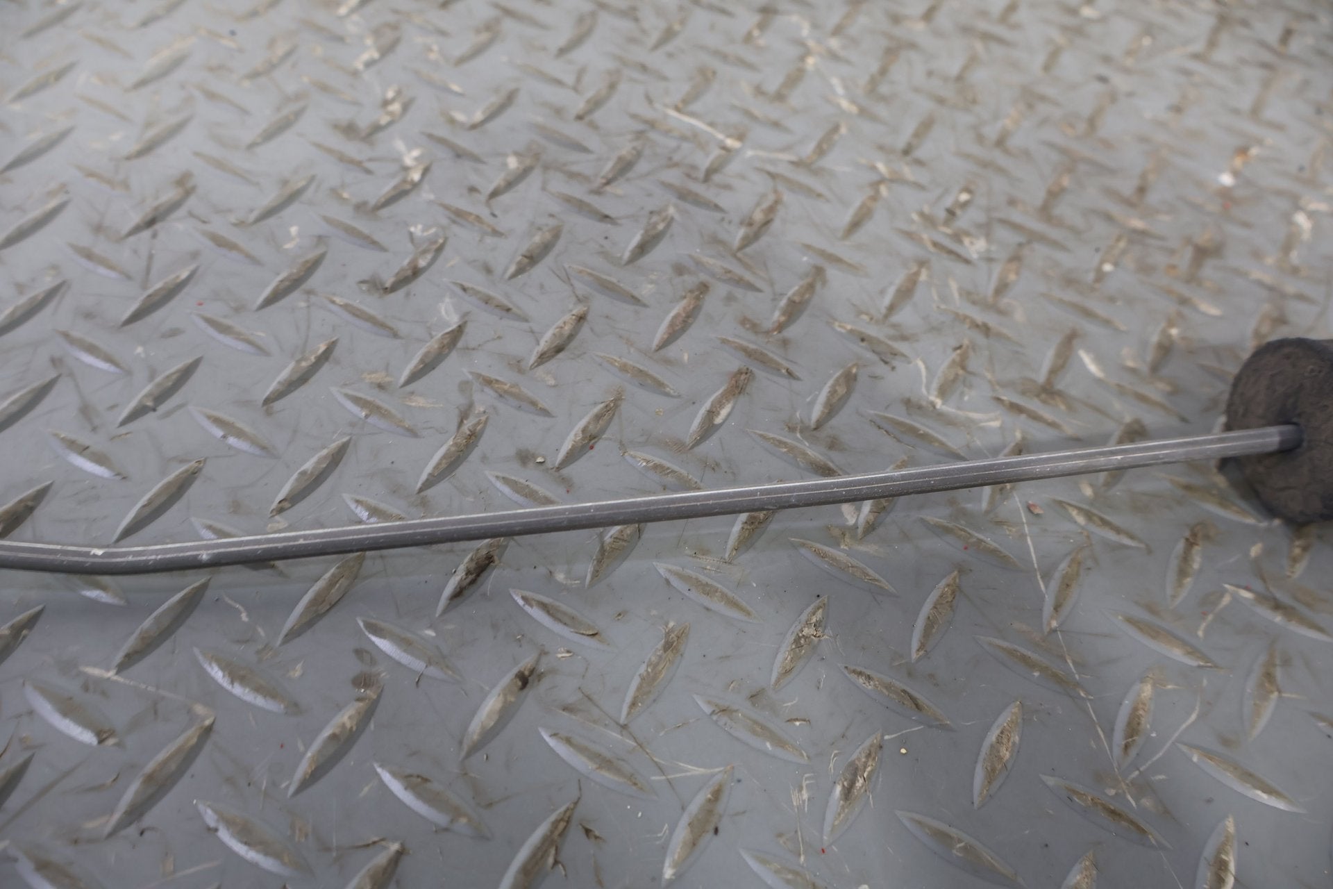 2004 GMC Savana 1500- Right Rear Door Latch