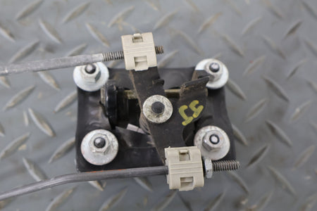 2004 GMC Savana 1500- Right Rear Door Latch