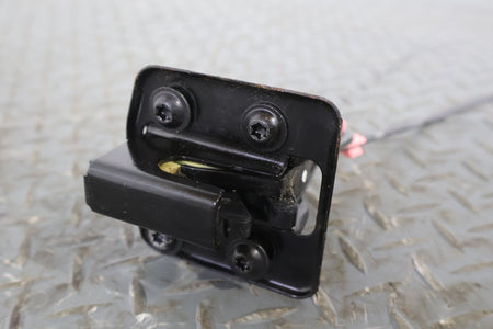 2004 GMC Savana 1500- Right Rear Door Latch
