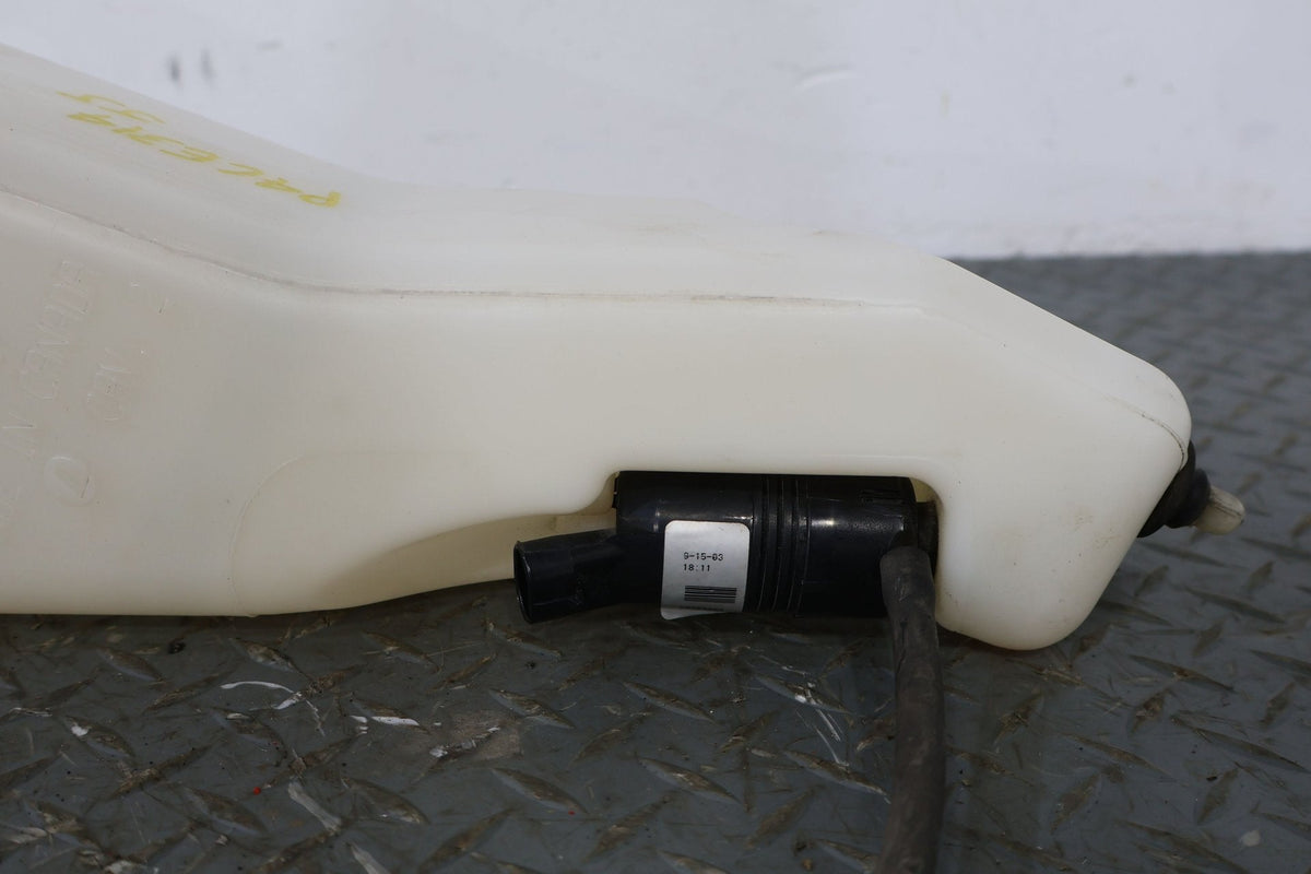 2004 GMC Savana 1500- Washer Bottle