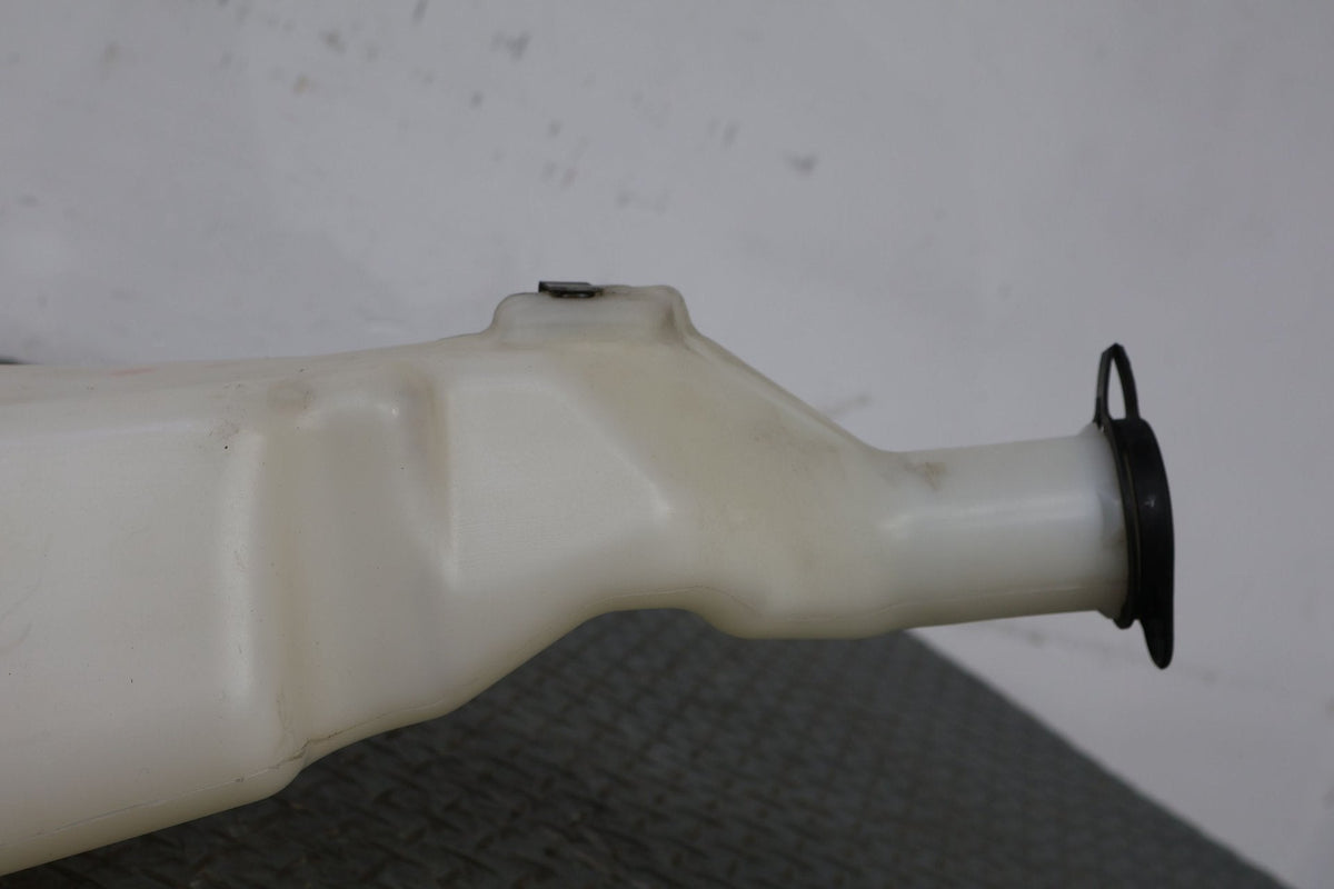 2004 GMC Savana 1500- Washer Bottle