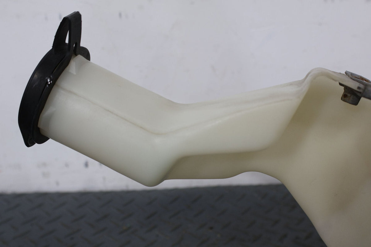 2004 GMC Savana 1500- Washer Bottle