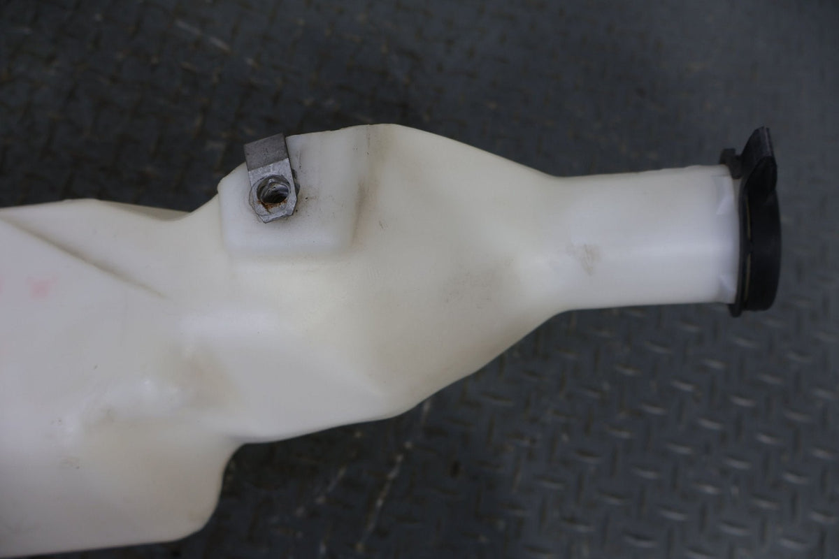 2004 GMC Savana 1500- Washer Bottle