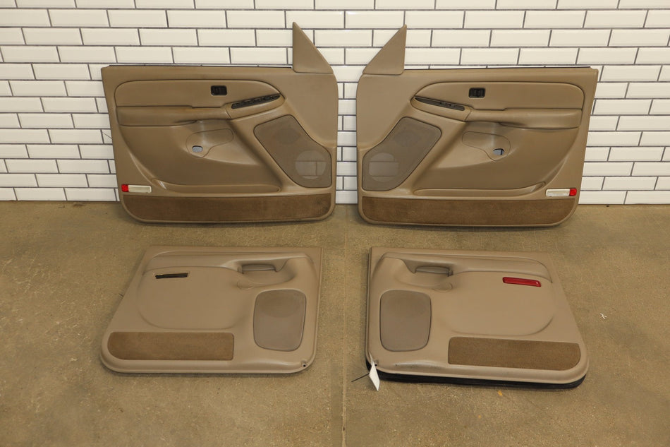 2004 GMC Sierra 2500 door trim panel set OEM
