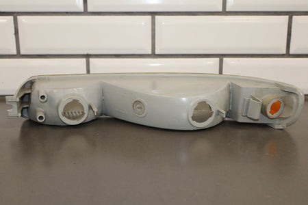 2004 GMC Sierra 2500 Headlight Set