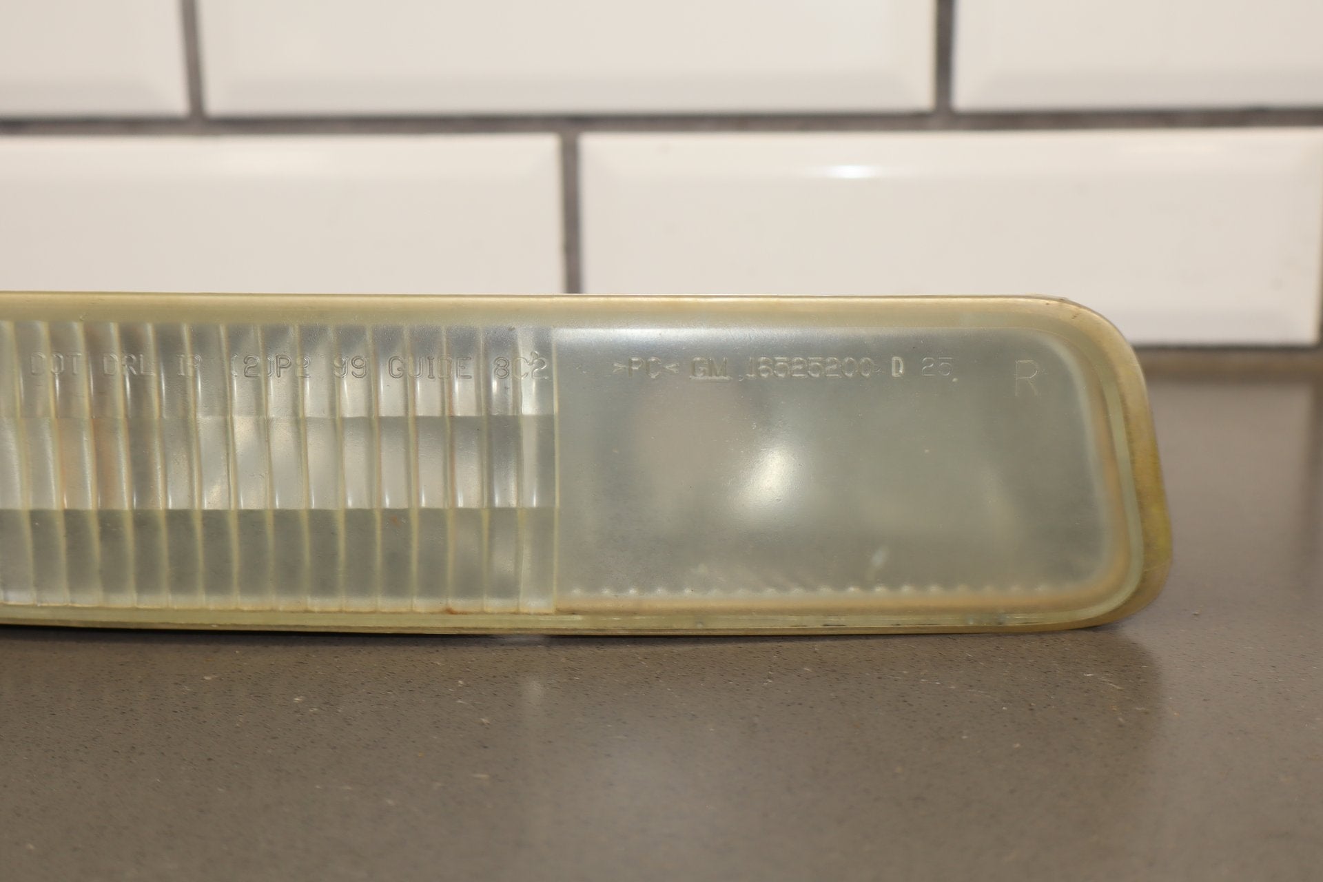 2004 GMC Sierra 2500 Headlight Set