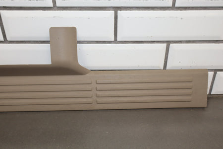 2004 GMC Sierra 2500 Pickup Set x4- Sill Plates Light Neutral (52)
