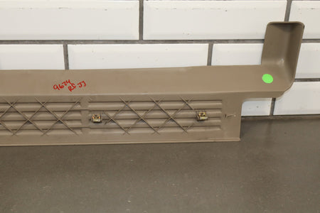 2004 GMC Sierra 2500 Pickup Set x4- Sill Plates Light Neutral (52)