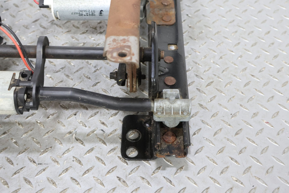 2004 Hummer H2- Front Seat Track