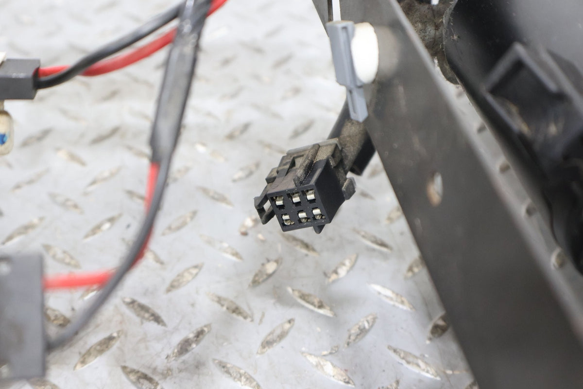 2004 Hummer H2- Front Seat Track