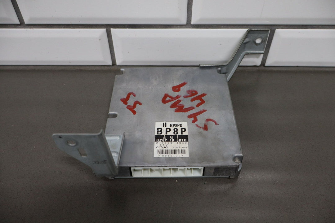 2004 Mazda MX - 5 Miata Engine Computer / ECU