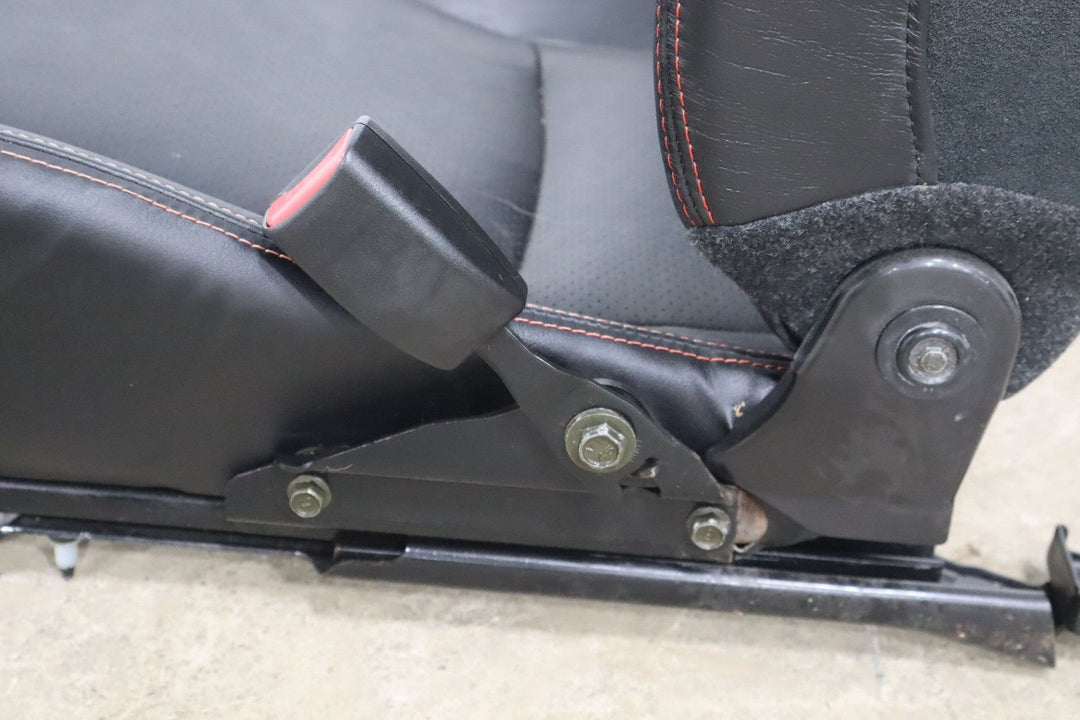 2004 Mazda MX - 5 Miata Front Seat Pair