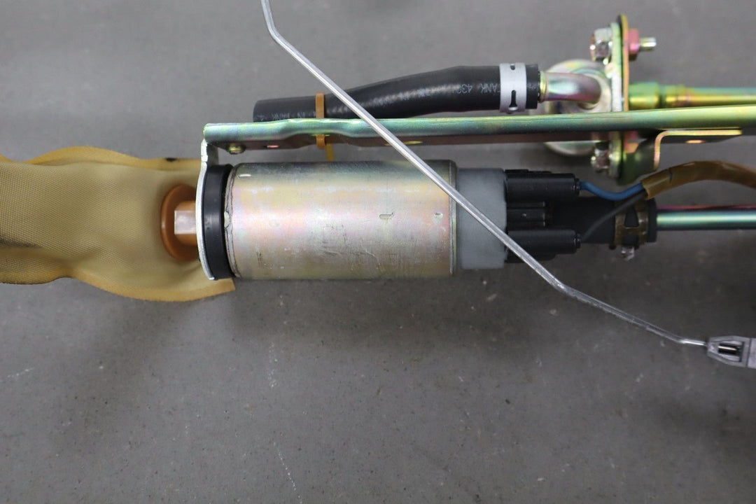 2004 Mazda MX - 5 Miata Fuel Pump