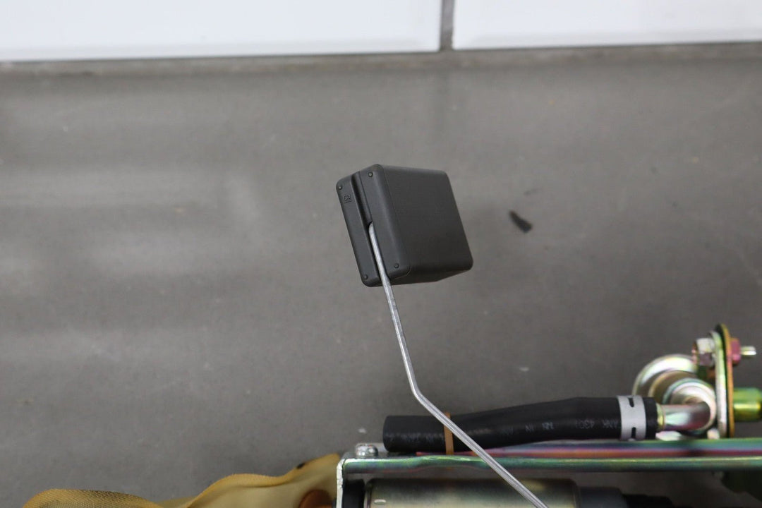 2004 Mazda MX - 5 Miata Fuel Pump