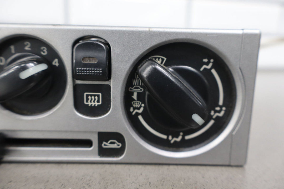 2004 Mazda MX - 5 Miata Heater/AC Controls