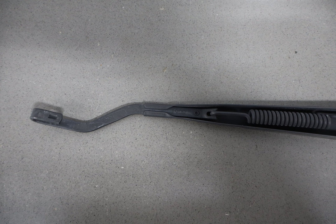 2004 Mazda MX - 5 Miata Wiper Arms