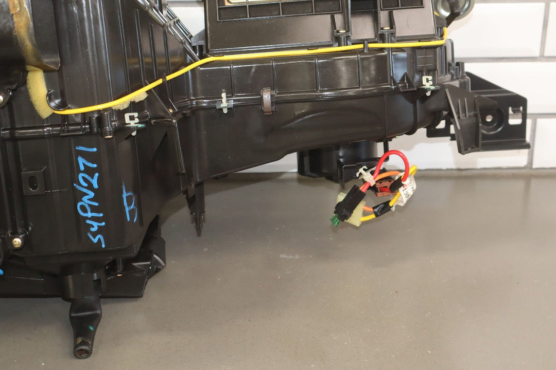 2004 Pontiac GTO 2 - Door Heater Housing OEM