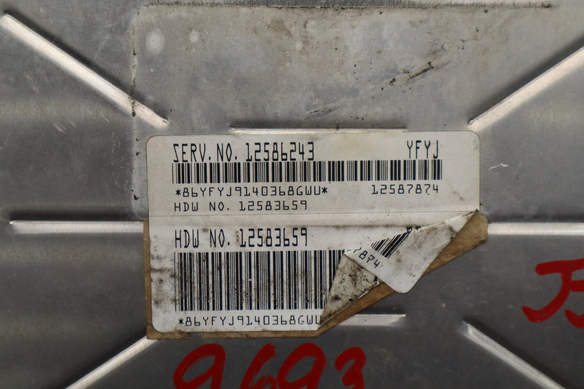 2004 Pontiac GTO 5.7L LS1 Engine Computer 12586243