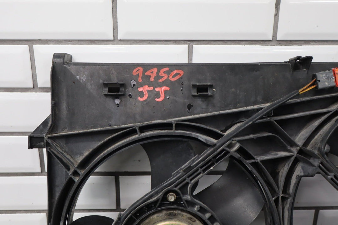 2004 Pontiac GTO 5.7L Petrol Cooling Fan 92146912