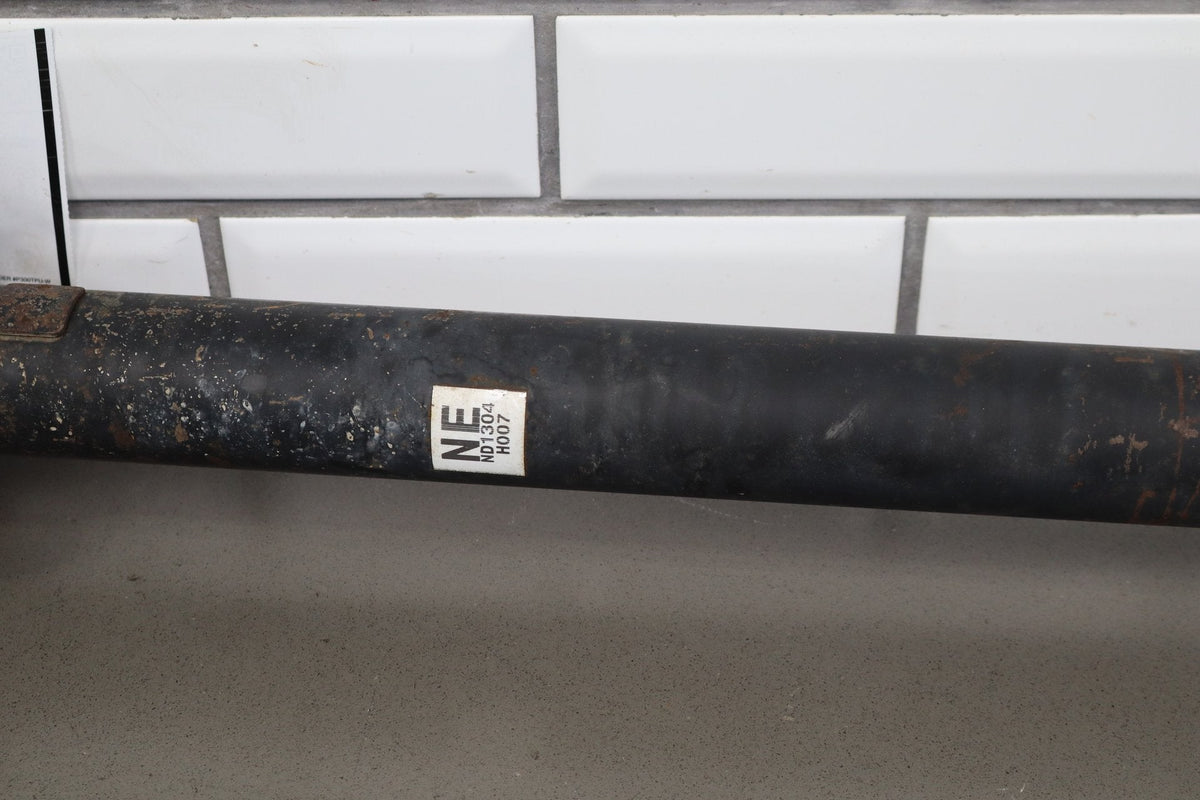 2004 Pontiac GTO 5.7L Rear Drive Shaft
