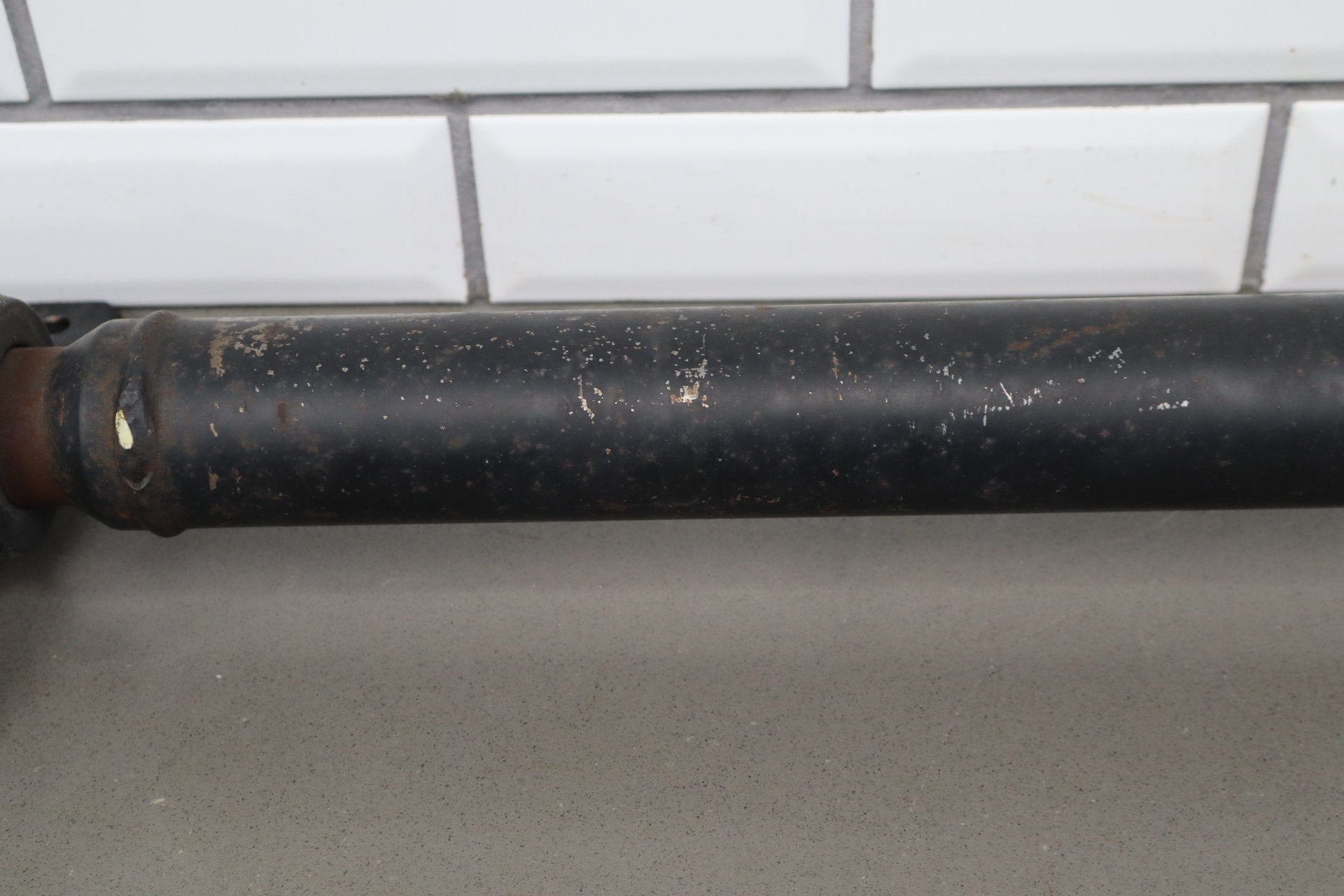 2004 Pontiac GTO 5.7L Rear Drive Shaft