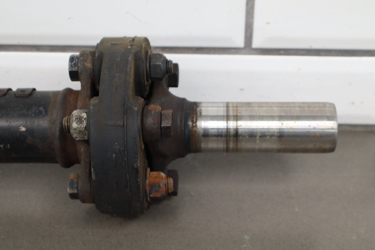 2004 Pontiac GTO 5.7L Rear Drive Shaft