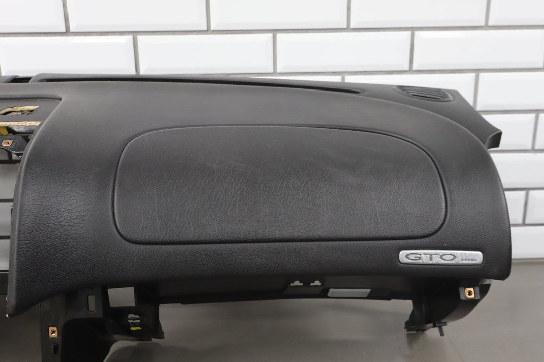 2004 Pontiac GTO Bare Dash Panel