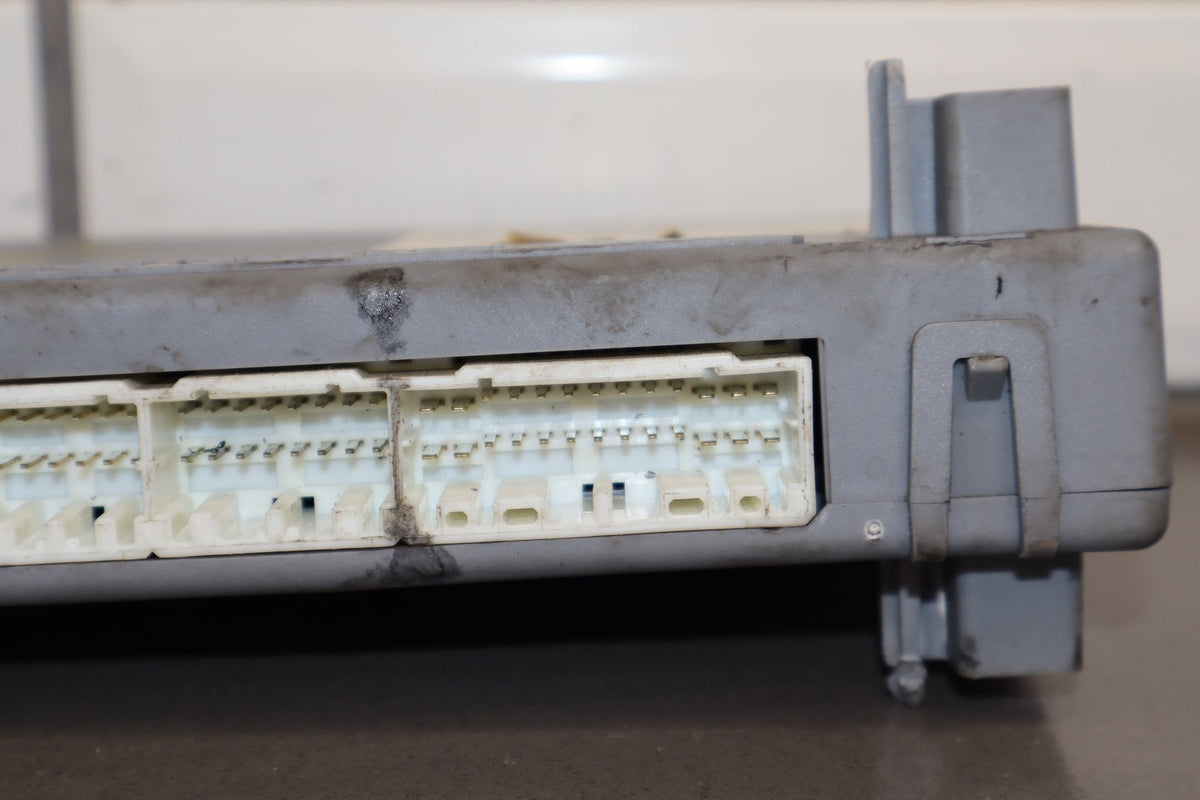 2004 Pontiac GTO Body Control module 92174643