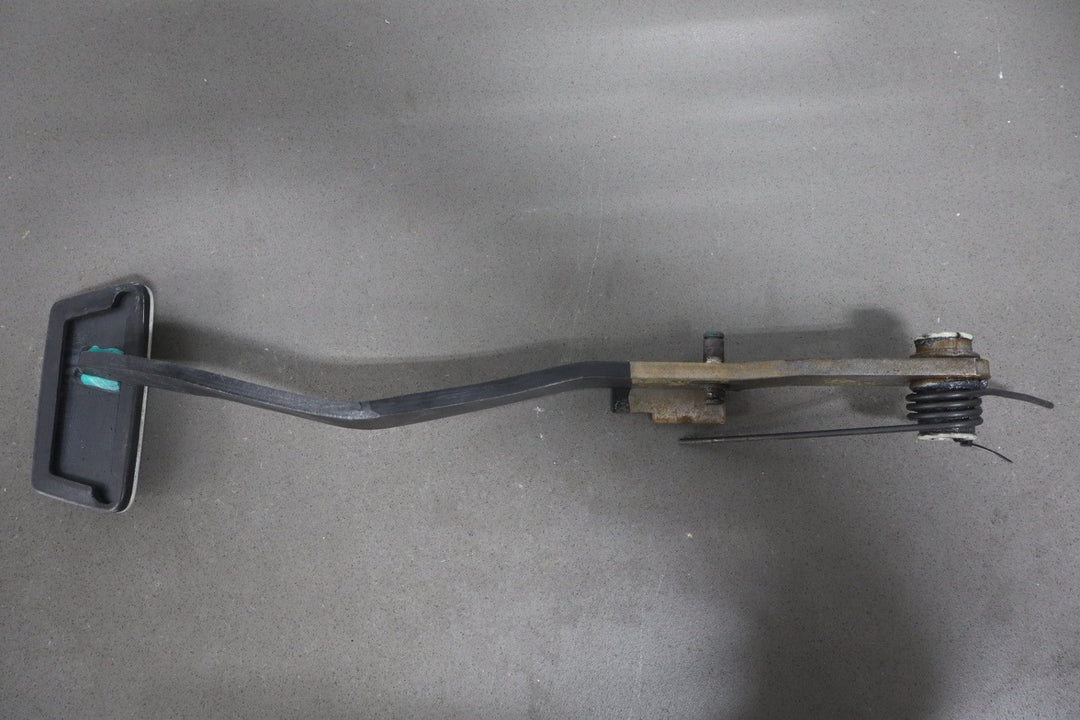 2004 Pontiac GTO Brake Pedal OEM