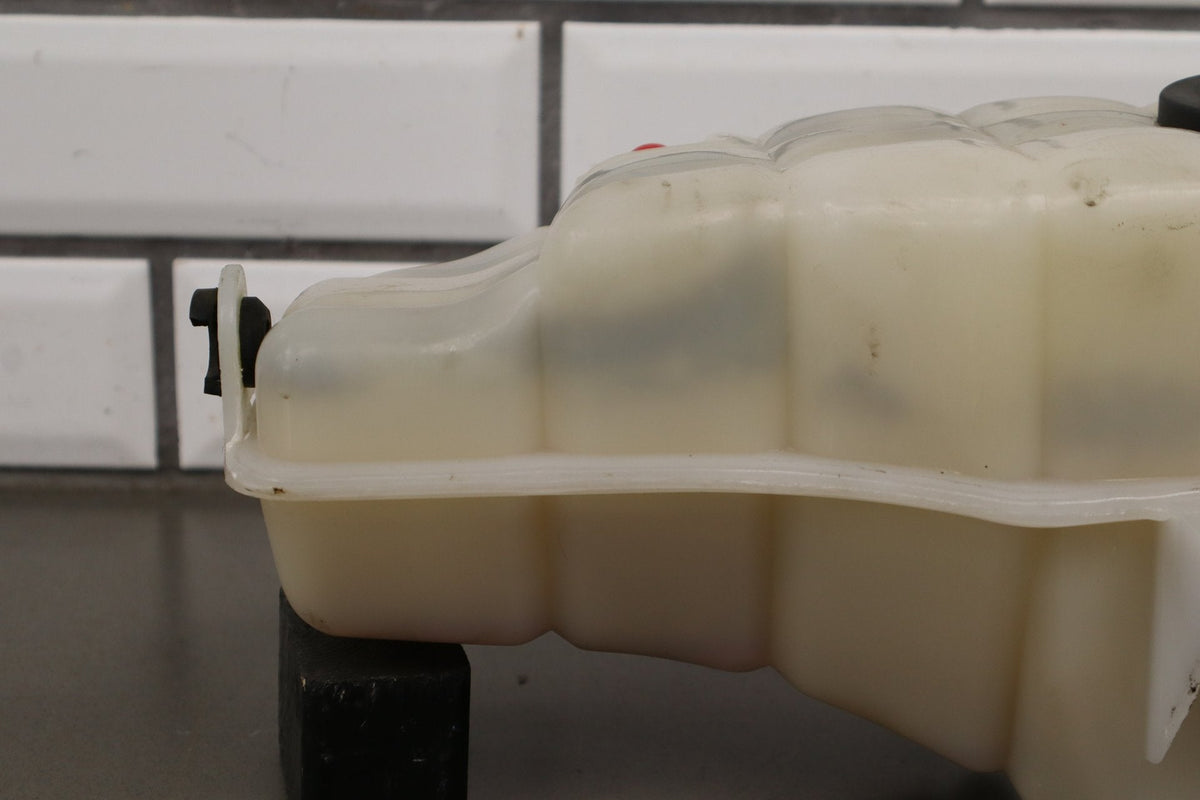 2004 Pontiac GTO - Coolant Bottle 92055632