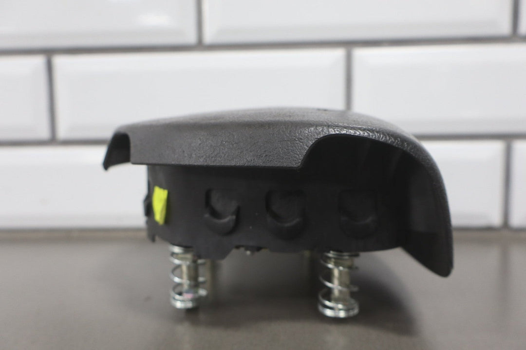 2004 Pontiac GTO Driver Steering Wheel Airbag W/Black Trim 92123175