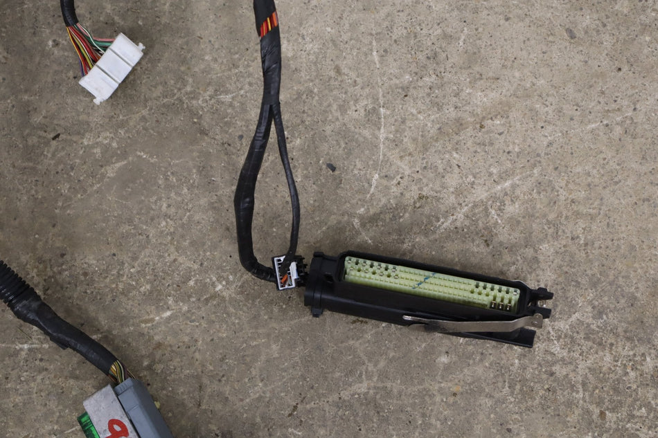 2004 Pontiac GTO Engine Wiring Harness 5.7L OEM