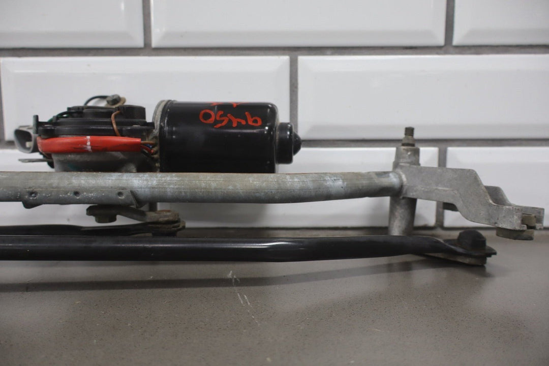 2004 Pontiac GTO Front Wiper Motor & Transmission OEM