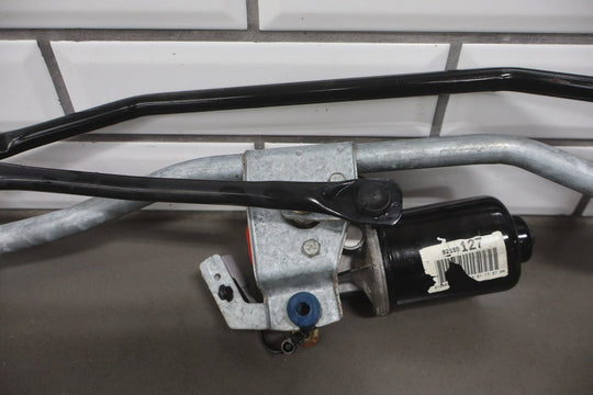 2004 Pontiac GTO Front Wiper Motor & Transmission OEM