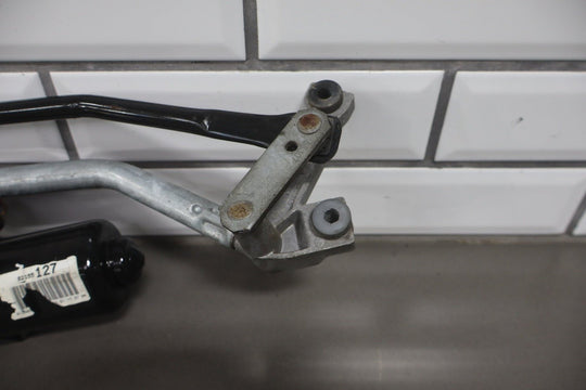 2004 Pontiac GTO Front Wiper Motor & Transmission OEM