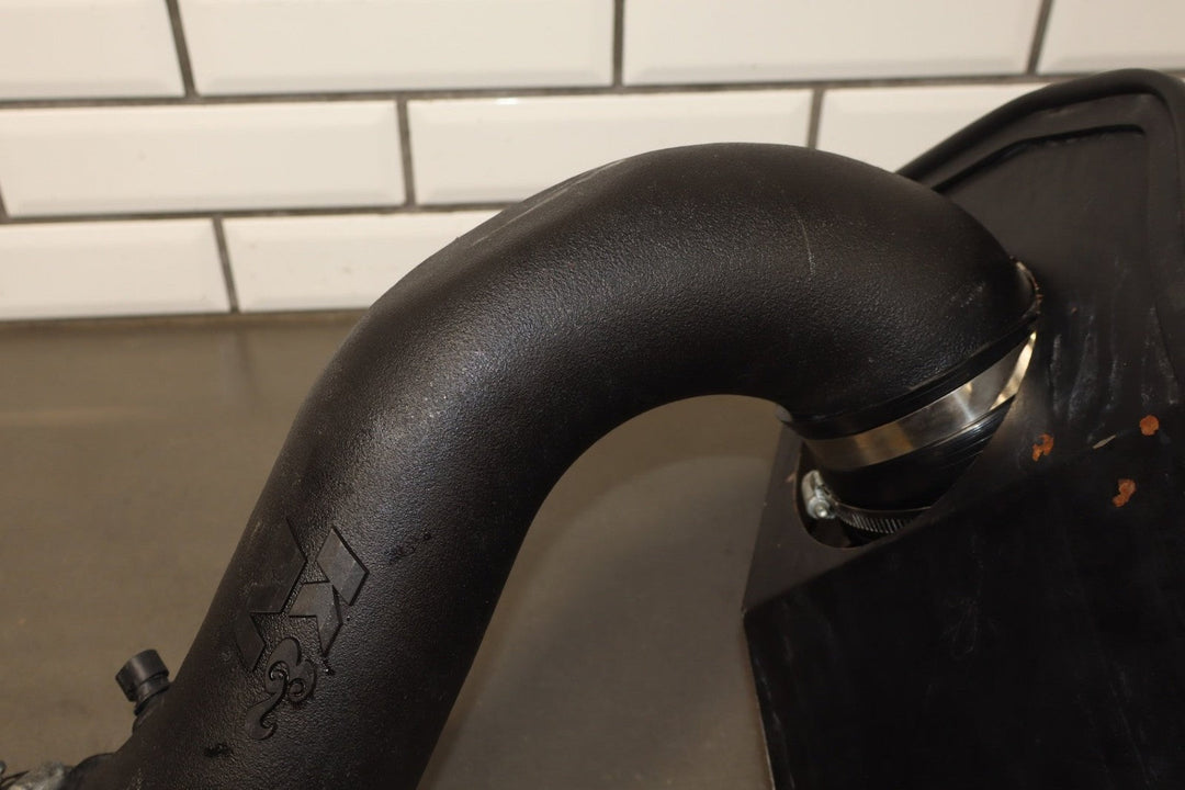 2004 Pontiac GTO K&N Air Cleaner W/Tube & Filter *No MAF*