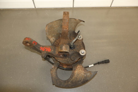2004 Pontiac GTO Left Front Spindle 92171965