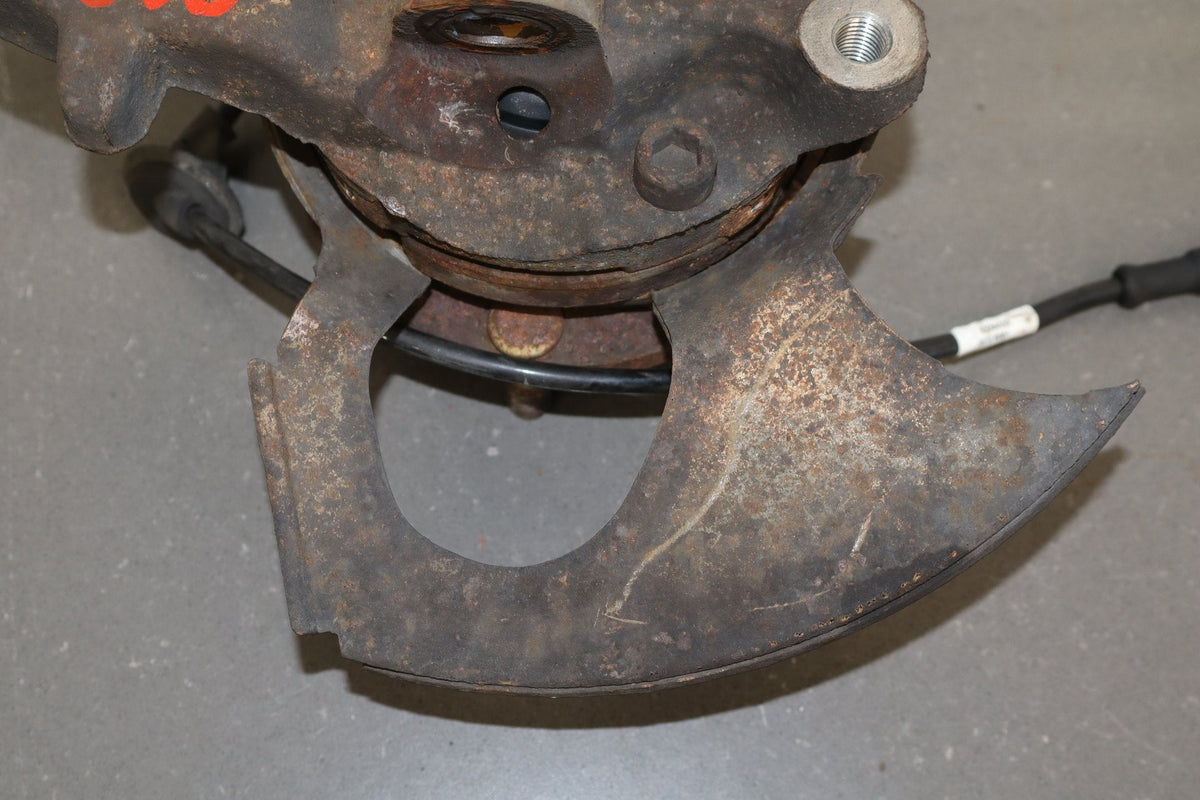 2004 Pontiac GTO Left Front Spindle 92171965
