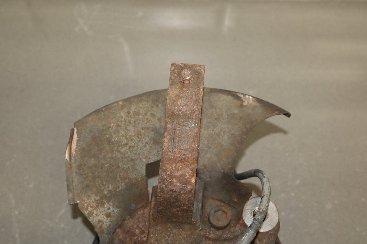 2004 Pontiac GTO Left Front Spindle 92171965