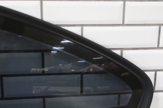 2004 Pontiac GTO Left Quarter Window 92202901