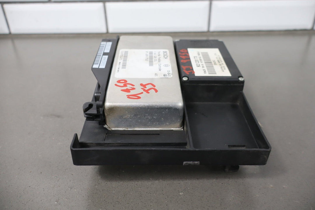 2004 Pontiac GTO Powertrain Interface / Throttle Position Module 92185443