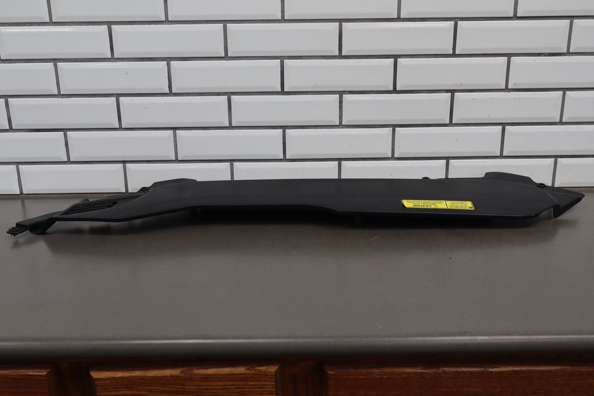 2004 Pontiac GTO Radiator Shroud 92160585 OEM