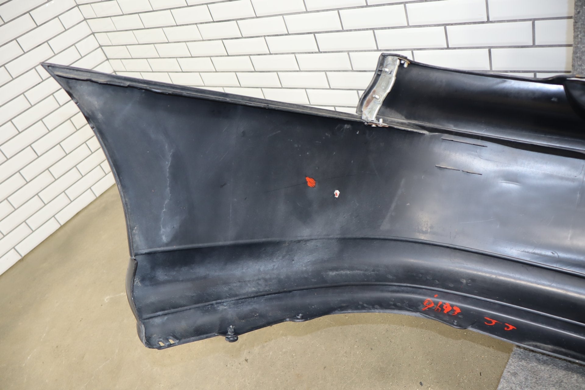2004 Pontiac GTO Rear Bumper Assembly - Single Exhaust Cutout Phantom Black 41
